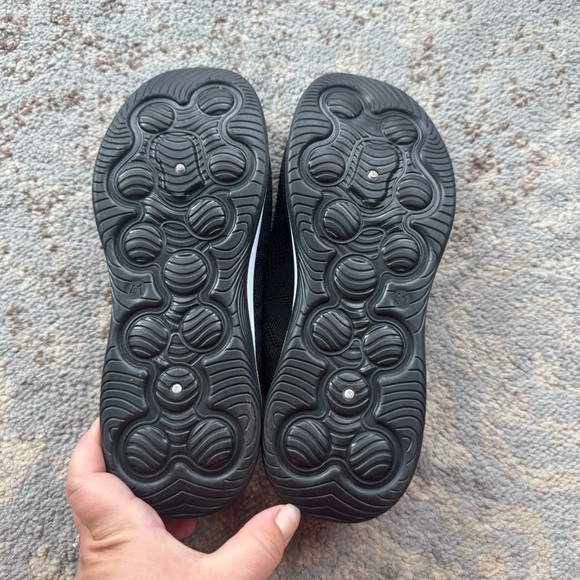 Slip On Knit Cut Out Sneakers Black White 41 - Picture 8 of 9